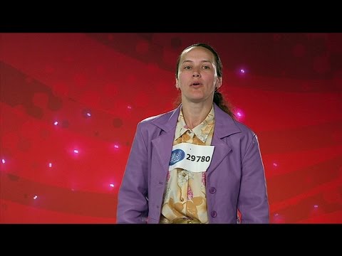 Olga sjunger på tre språk i Idol 2008 - Idol Sverige (TV4)