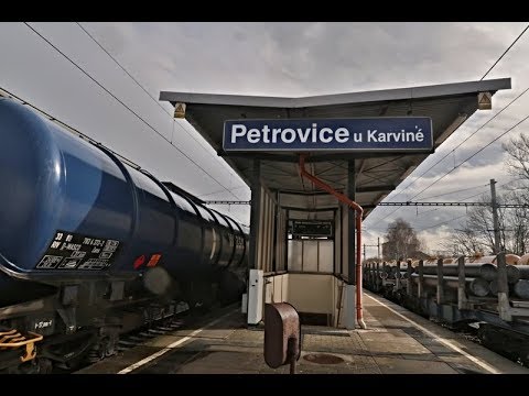 Staré nádraží: Petrovice u Karviné. Každou hodinu jeden osobní vlak.