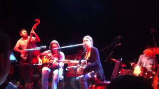 Martha Scanlan with Blind Pilot - Went To See The Gypsy