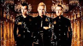 Thousand Foot Krutch - The Invitation/Welcome To The Masquerade (Lyrics)