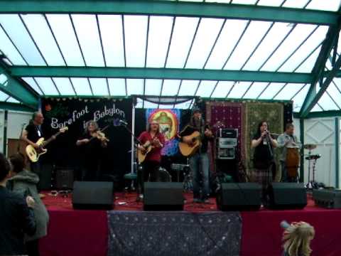 Spectre of Doubt and Turning Circles live at Barefoot in Babylon