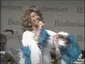Celia Cruz Cantando En Japones