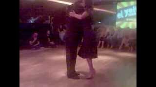 Claudia Codega y El Nene Masci performance @ El Yeite milonga, Di Sarli "Volver a sonar" 2013