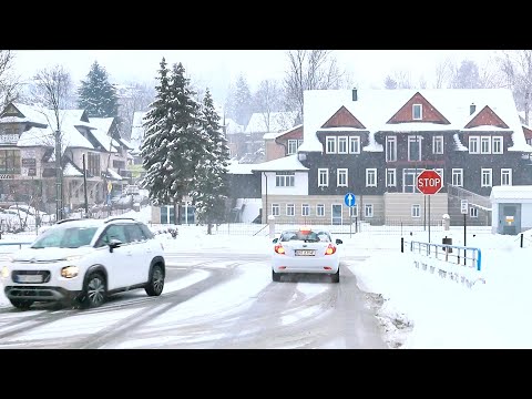 Droga do wodospadu w Rabce Zdroju