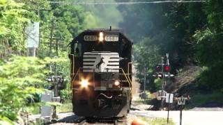 preview picture of video 'Norfolk Southern in Shepherdstown, W Virginia'