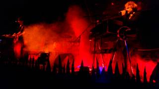 León Benavente "Las Ruinas" (live Zamora)