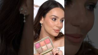 HOURGLASS AMBIENT LIGHTING PALETTE 2025: Medium Color Palette