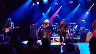 Mother's Finest - 3 -  Give it Up