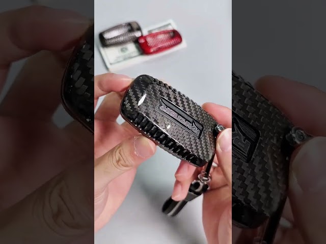 Vídeo relacionado con Coche Fibra de Carbono Llaveros para Ford Raptor, Reemplazo Keychain Ligero Resistente Hombres y Mujeres Regalo Accesorios,Red