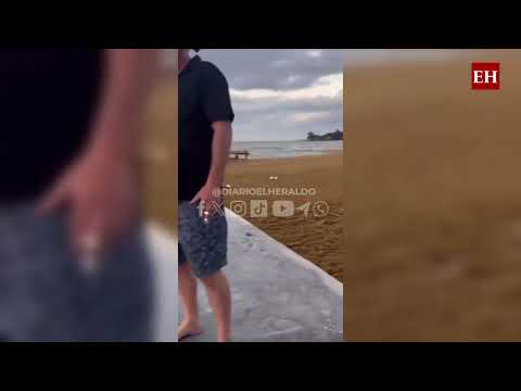 West Bay en Roatán cerrada temporalmente por llegada masiva de sargazo que afecta turistas y hoteles