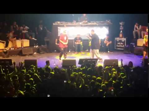 Pepe Grillo, Pepe Grillo Pe-Pe-Pe-Pelotudo | SONY vs PEPE GRILLO