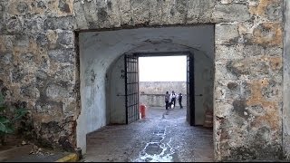 preview picture of video 'Old San Juan, Puerto Rico - Puerta de San Juan (San Juan Gate) HD (2013)'