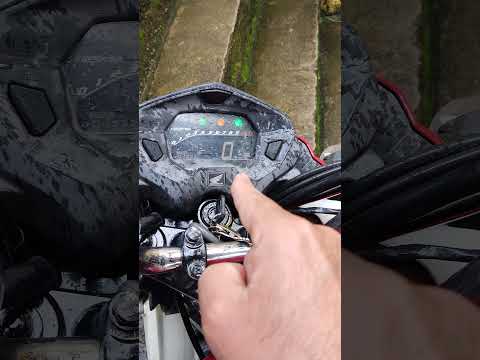 Motorcycle failing? Reset in less than 30 seconds! Valid for all Honda motorcycles! Follow us for...