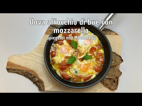 Mozzarella-Spiegelei mit Tomaten – Schnelle Antipasti in 15 Minuten!