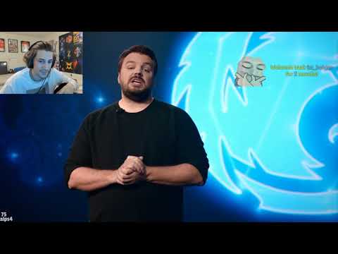 xQc checks blizzcon chat reaction