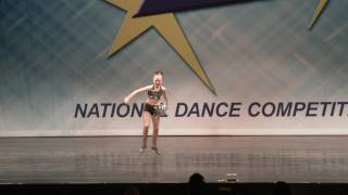 Runway Walk McKenna Crapitto solo 2017