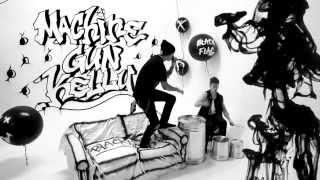 Machine Gun Kelly  Skate Cans lyrics