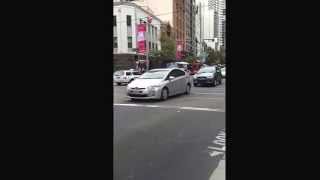 preview picture of video 'Lamborghini Aventador in the city'