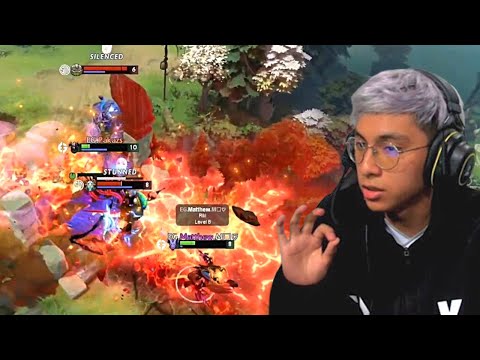 Pakazs Chaos Knight - Who is ganking who?