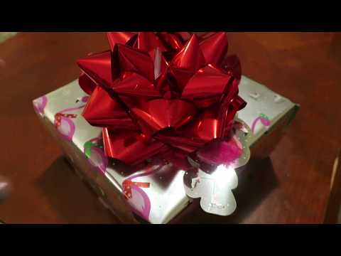DIRTY SANTA GIFT EXCHANGE | beingmommywithstyle
