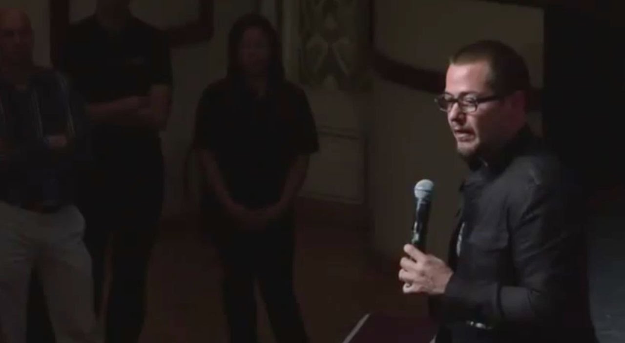 Es posible lo imposible | Omar Villalobos | TEDxDF