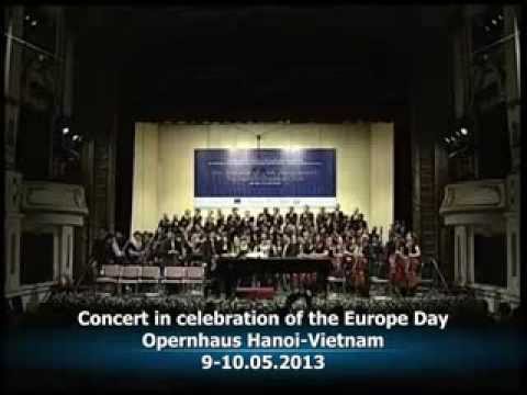 Bèo dạt mây trôi - Munich Chamber Choir [ Vietnamese folk song ]