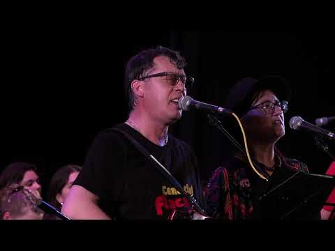 Vanghele Gogu,  Mădălina Amon, Andrei Păunescu si Generația Folk  - Ninsoarea de adio