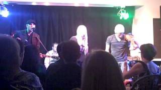 Sara Haze - My Own Hands To Hold