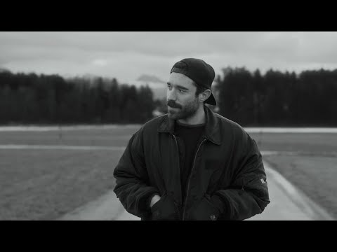 Amistat - stranger (Official Video)