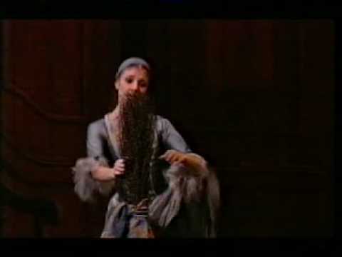 Alina Cojocaru as Cinderella (2003), dancing with the Broom