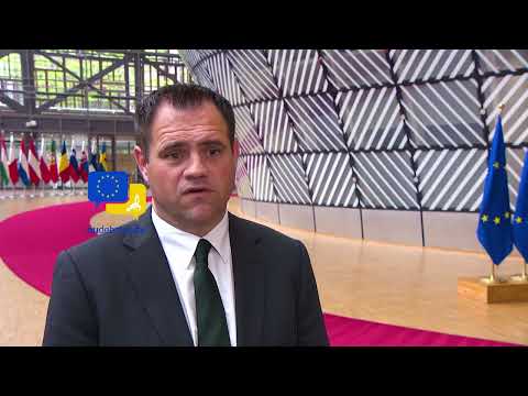Video Thumbnail: Ireland pushes for tougher sanctions on Russia 🇪🇺⚠️🇷🇺
