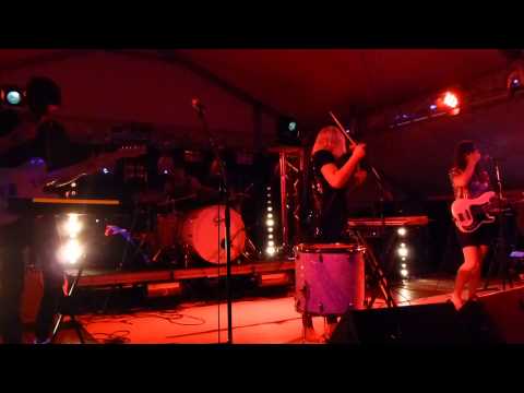 Hyphen Hyphen - Part 03 @ Grand-Hallet Festival 29-06-2013