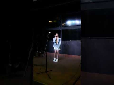 Back to Black by Amy Winehouse - Raquel