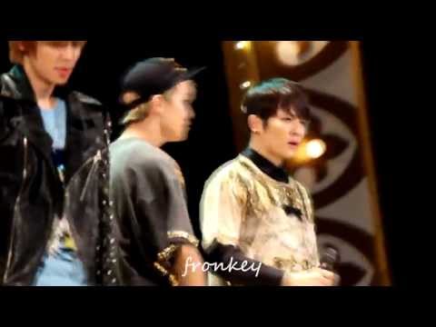 [Fancam] 130413 TEENTOP at Lotte world - Miss Right (Ricky ver.)