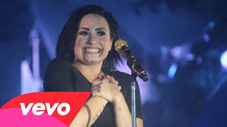Demi Lovato - Give Your Heart A Break (Live from YAN BeatFest 2015)