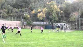 preview picture of video 'Real Sturno - AC Fontanarosa 0-4, calcio di rigore parato da Pasquariello.'