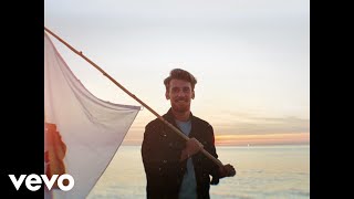 Yoann Casanova - Tutti (Lyrics Video)