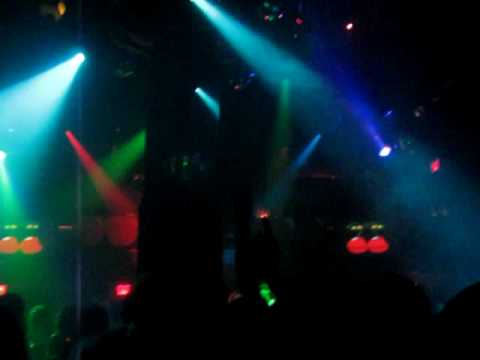 PACHA NYC - Funkerman - 10/02/09 - Vid 1/2