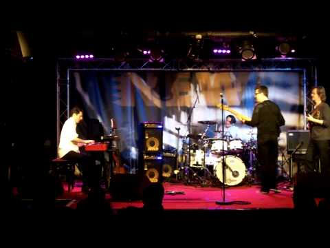 Alain Caron Group Hurry Up And Wait @ New Morning Paris FR Apr 23, 2014