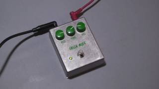 Video thumbnail for Analog Fox Green Muff by Analog Fox