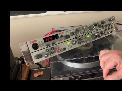 Akai Filter Rack Reverb AKAI MFC-42 Analog Filter MPC. As good as new. Full set. 2001 | Reverb