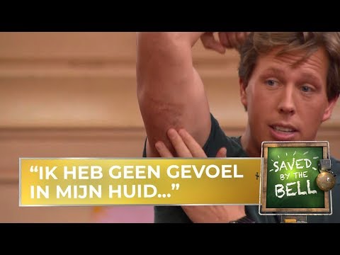 ZO VAAK is Freek Vonk GEBETEN door een DIER! | Saved by the Bell