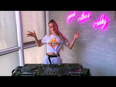 Da Candy Bass House Charity Set  2020