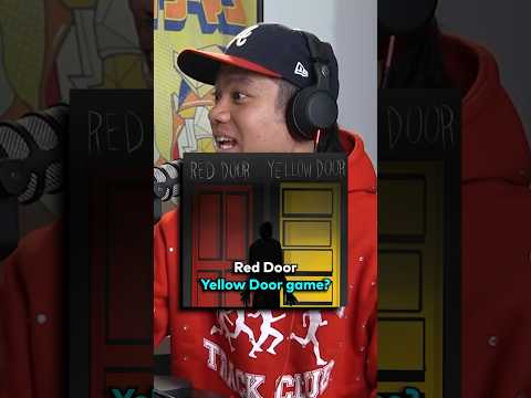 HAUNTED RED DOOR YELLOW DOOR GAME 😱 #shorts #scary #haunted #creepy