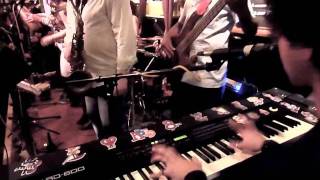 Download lagu El Nene Raymundo Fernandez with K'Chevere mp3