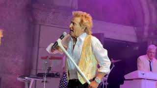 (I Know I&#39;m) Losing You---Rod Stewart (August 13, 2024 at Saratoga, CA.)