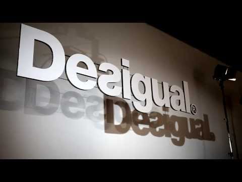 Desigual Instagram Catwalk
