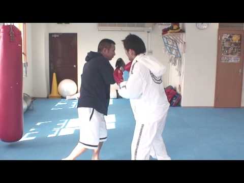 総合格闘技の基本12　フックに対する防御からの反撃