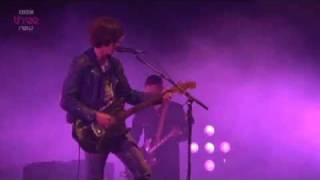 Arctic Monkeys - Mardy Bum, Live @ T In The Park 2011