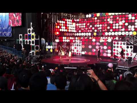 [HD] Sistar performing "Alone" @ MBC Korean Music Wave in Google 05/21/12